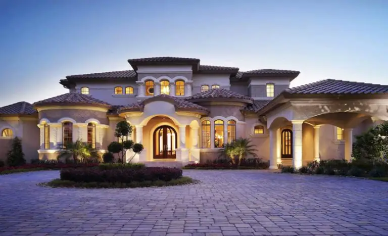 luxury home builders